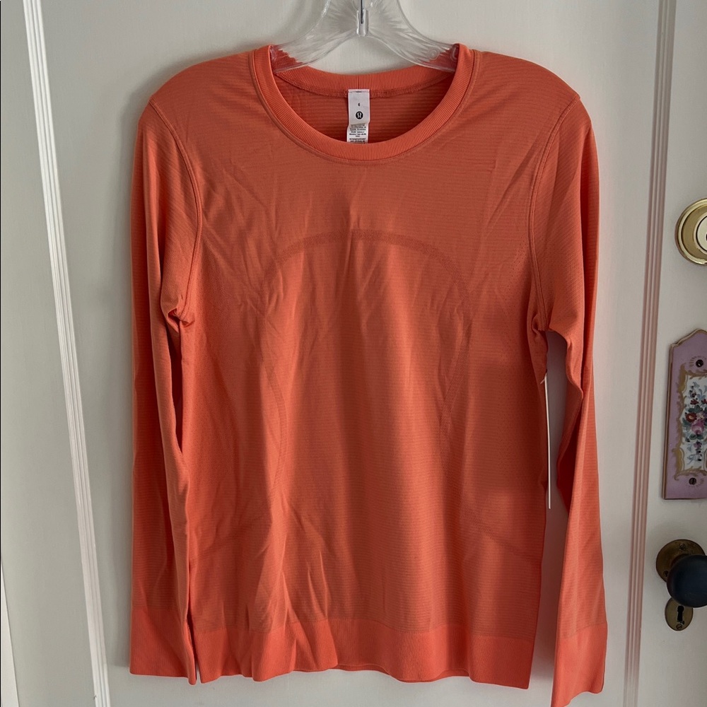 NWT Lululemon Swiftly Relaxed Long Sleeve